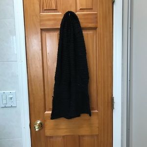 Black Scarf